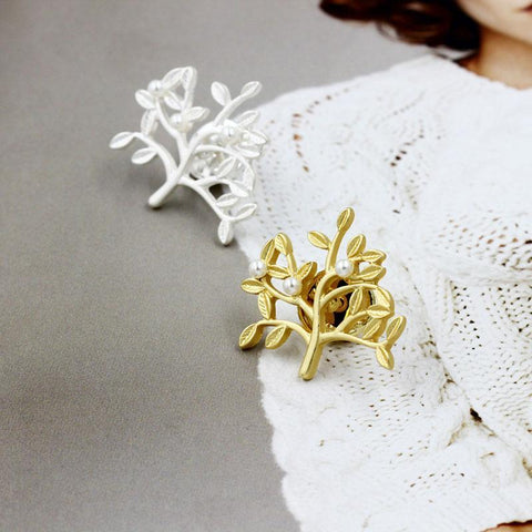 PEARL TREE DESIGN BROOCH